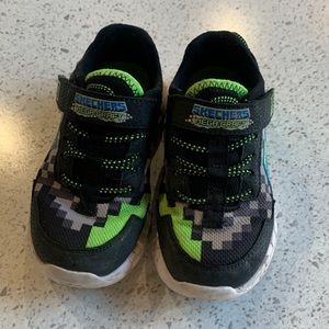 Sketchers Shoes - Minecraft